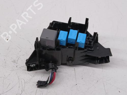 Fuse box TOYOTA HILUX VIII Pickup (_N1_)  | BP29728219E1 
