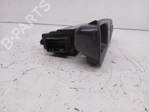 Right front window switch VOLVO S80 I (184) 2.5 TDI | BP33272296I26 - Image 3