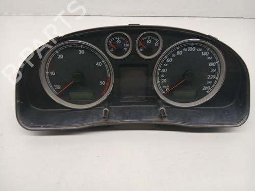 Used Instrument cluster VW PASSAT B5.5 (3B3) [2000-2005]  29865709