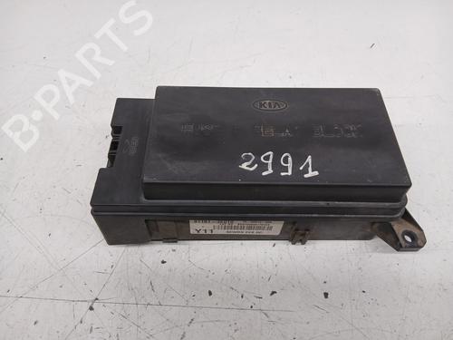 Used Fuse box KIA SORENTO I (JC) [2002-2011]  26565398