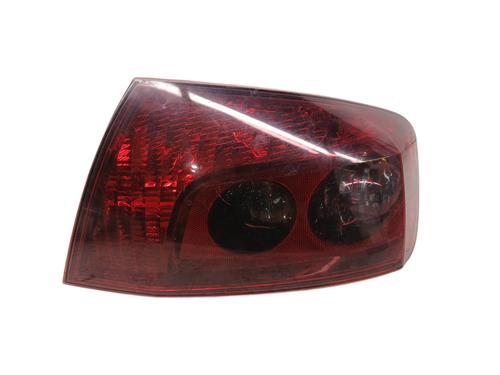 Used Rear center light Rear center light PEUGEOT 407 (6D_) 1.6 HDi 110 (6D9HZC, 6D9HYC) (109 hp) 34613769 34613769