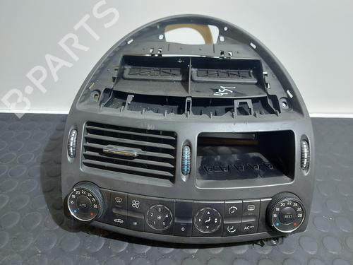 Used Climate control MERCEDES-BENZ E-CLASS (W211) E 400 CDI (211.028) (260 hp) 20842842