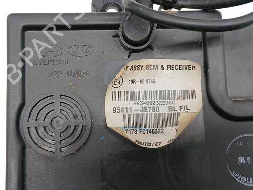 Comfort control module KIA SORENTO I (JC) 2.5 CRDi | BP31928708M56