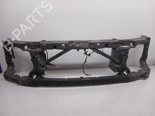 Used Front slam panel LAND ROVER DISCOVERY III (L319) 2.7 TD 4x4 (190 hp) 33029314