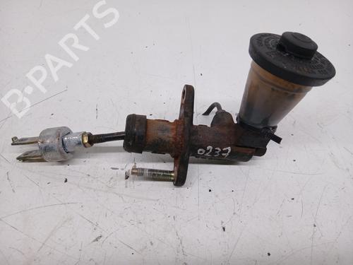 Used Brake master cylinder TOYOTA LAND CRUISER 80 (_J8_) [1990-2001]  26012133