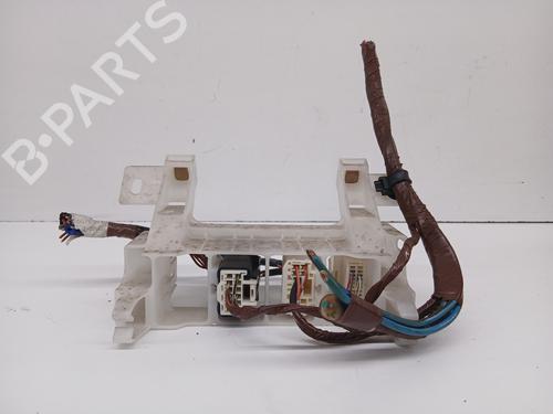 Zekeringkast Zekeringkast TOYOTA AVENSIS (_T25_) 2.0 VVT-i (AZT250_, AZT250R) (147 hp) 34266106 34266106