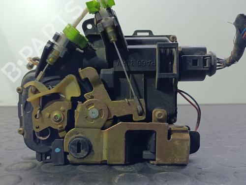 Rear left lock AUDI A6 C5 Avant (4B5) 1.8 T 4B0839015B |