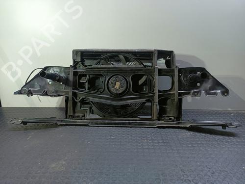 Frontplate/Frontkurv BMW 5 (E39) 523 i (170 hp) 32232167