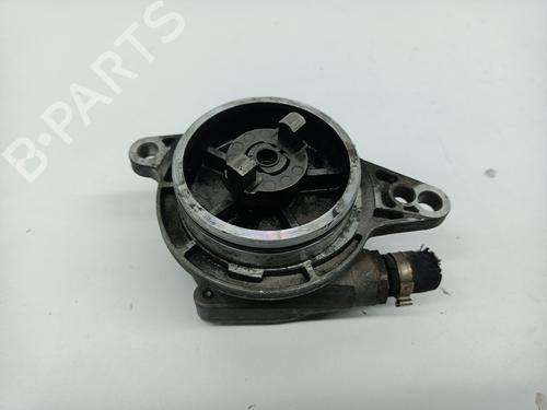 Used Vacuum pump BMW 5 (E39) [1995-2003]  22245227