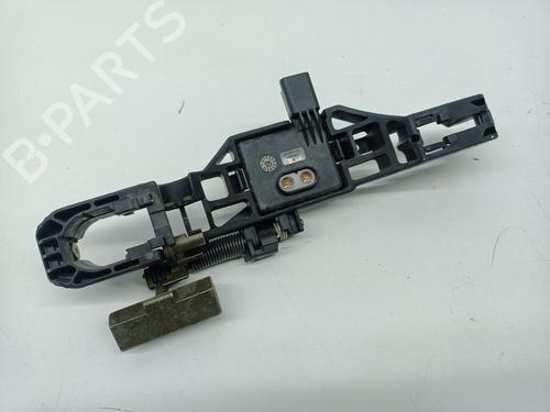 Used Front left exterior door handle RENAULT LAGUNA II (BG0/1_) [2001-2007]  22247534