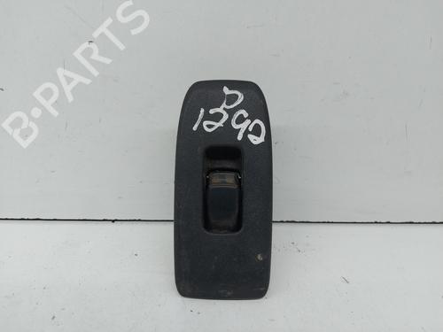 Højre fortil elrude kontakt MITSUBISHI PAJERO III (V7_W, V6_W) 3.2 Di-D (V68W, V78W) (165 hp) 32521876