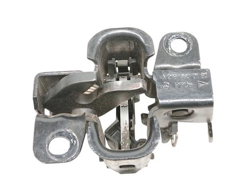 Used Tailgate lock SEAT TOLEDO I (1L2) 1.8 i (90 hp) 32322129