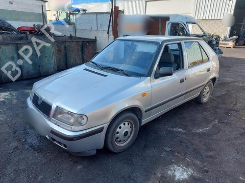 Right headlight SKODA FELICIA I (6U1) 1.3 | BP23044923C29 