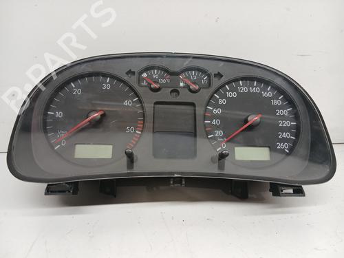 Used Instrument cluster VW GOLF IV (1J1) [1997-2008]  27364572