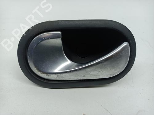 Used Front left interior door handle RENAULT MEGANE II (BM0/1_, CM0/1_) 1.5 dCi (BM1E, CM1E) (106 hp) 31841380