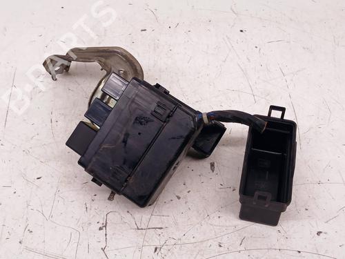 Used Fuse box PEUGEOT 4007 (VU_, VV_) 2.2 HDi (156 hp) 27357868