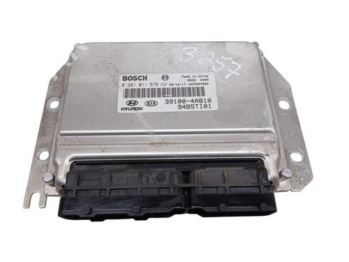 Used Engine control unit (ECU) KIA SORENTO I (JC) [2002-2011]  32169588
