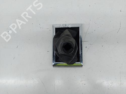 Other SUZUKI GRAND VITARA II (JT, TE, TD) 1.9 DDiS (JB419WD, JB419XD) 7581365J10 |