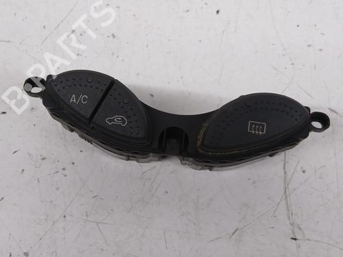 Used Climate control FORD FOCUS I (DAW, DBW) [1998-2009]  31792837