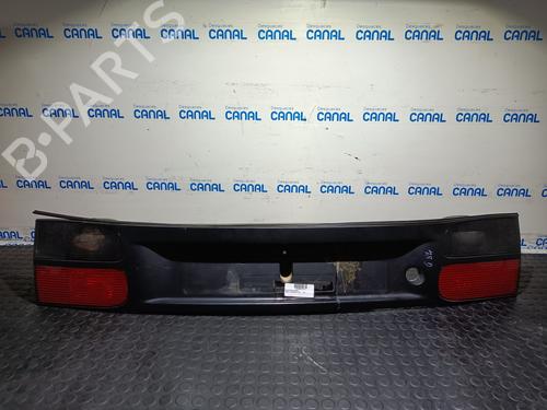Used Rear center light RENAULT LAGUNA I (B56_, 556_) [1993-2002]  20820562