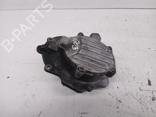 Used Vacuum pump MERCEDES-BENZ V-CLASS (638/2) [1996-2003]  28502250