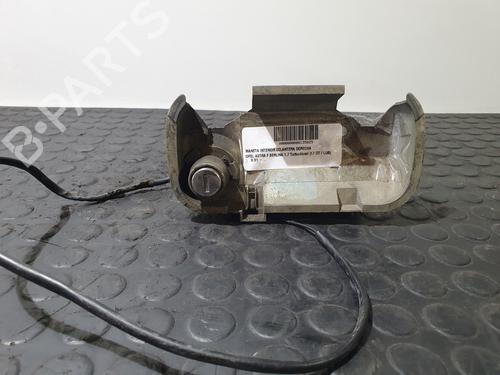 Used Front right interior door handle OPEL ASTRA F Saloon (T92) [1991-2001]  20815914