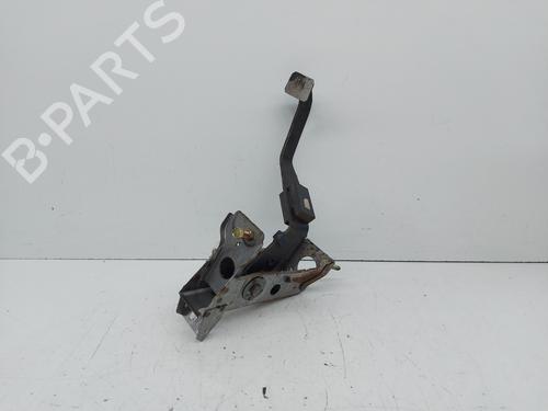 Pédale de frein NISSAN PICK UP (D22) [1997-2025]  26879297