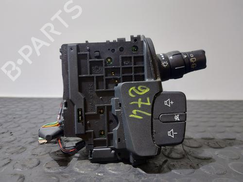 Used Steering column stalk Steering column stalk 32476609 32476609