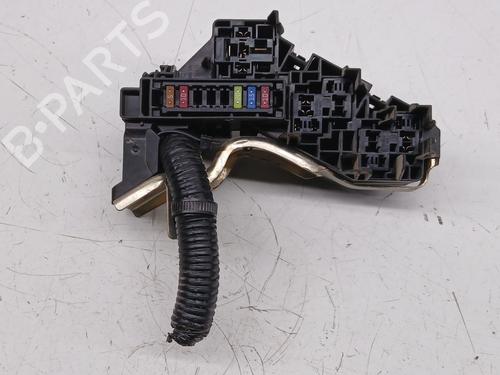 Fuse box TOYOTA HILUX VIII Pickup (_N1_)  | BP29728217E1 