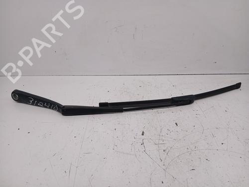 Used Front windshield wiper arm BMW X3 (E83) xDrive 25 i (218 hp) 33053417