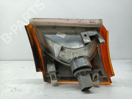 Right front indicator FORD FOCUS I Saloon (DFW) 1.6 16V | BP28142975C33 