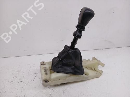 Palanca de cambios NISSAN X-TRAIL I (T30) [2001-2013]  32104804