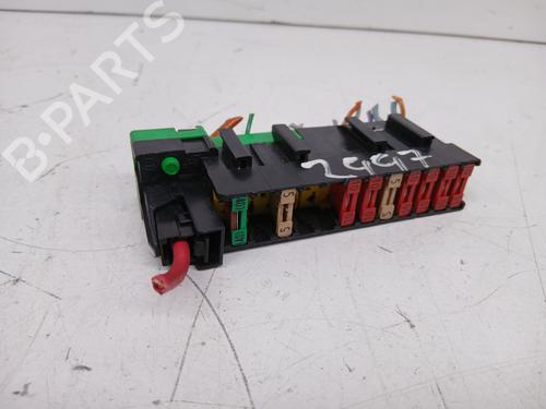 Used Fuse box CITROËN XSARA PICASSO (N68) 2.0 HDi (90 hp) 30508437