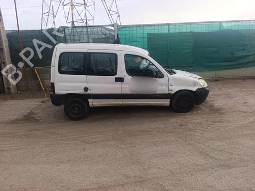 Teile für CITROËN BERLINGO / BERLINGO FIRST Box Body/MPV (M_)  1.9 D 70 (MBWJZ, MCWJZ)  4638733 