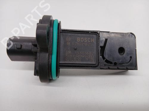 Used Mass air flow sensor CHEVROLET AVEO Hatchback (T300) 1.3 D (95 hp) 26645430