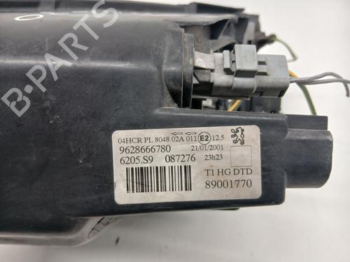 Right headlight PEUGEOT 206 CC (2D) 1.6 16V (2DNFUF, 2DNFUR) | BP23980241C29 