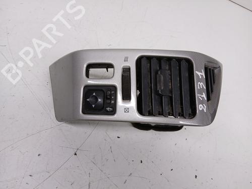 Used Air vent MITSUBISHI PAJERO III (V7_W, V6_W) [1999-2007]  26040167