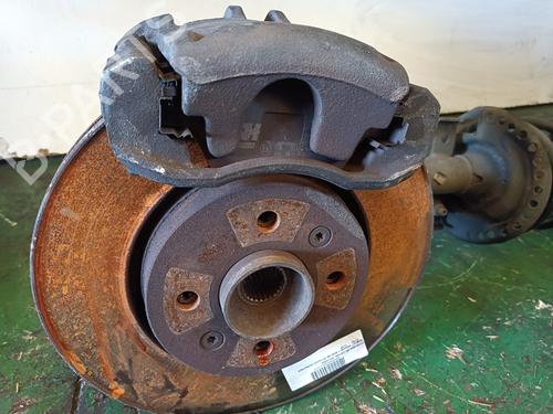 Used Left front steering knuckle RENAULT MEGANE II Saloon (LM0/1_) 1.9 dCi (LM0G, LM1G, LM2C) (120 hp) 27536406