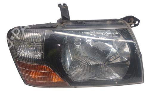 Used Right headlight MITSUBISHI PAJERO III (V7_W, V6_W) [1999-2007]  31716518