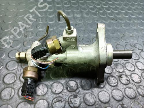 Brake master cylinder MERCEDES-BENZ C-CLASS (W203) C 320 (203.064) | BP20826766M77 