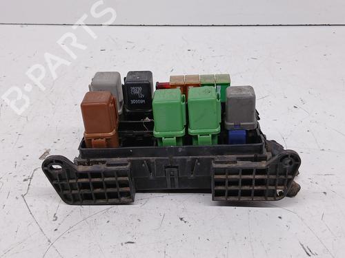 Fuse box FORD MAVERICK (UDS, UNS) 2.4 i | BP28151475E1 