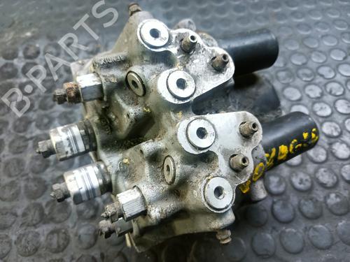 ABS Bremseaggregat CHRYSLER VOYAGER II (ES) [1990-1995]  20841183