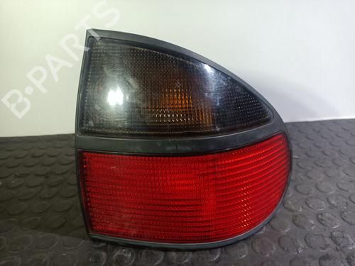 Used Right taillight RENAULT LAGUNA II (BG0/1_) 3.0 V6 24V (BG01, BG02, BG0D, BG0Y) (207 hp) 20822916