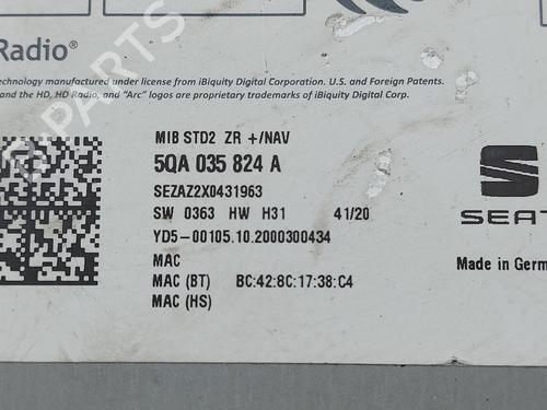 Radio SEAT LEON (5F1)  | BP32420855E6 