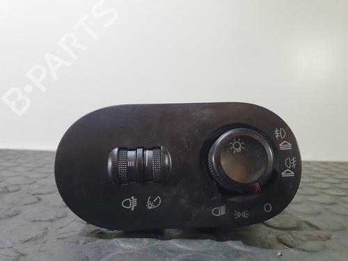 Used Headlight switch SEAT CORDOBA (6L2) 1.9 TDI (100 hp) 20818037
