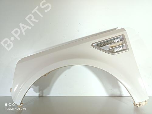Used Left front fenders LAND ROVER FREELANDER 2 (L359) [2006-2015]  22936783