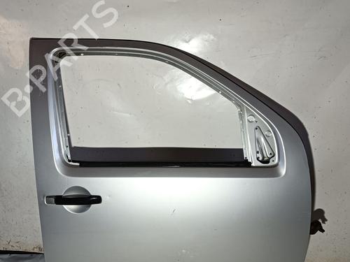 Used Right front door NISSAN NAVARA NP300 (D40) [2004-2025]  22956985