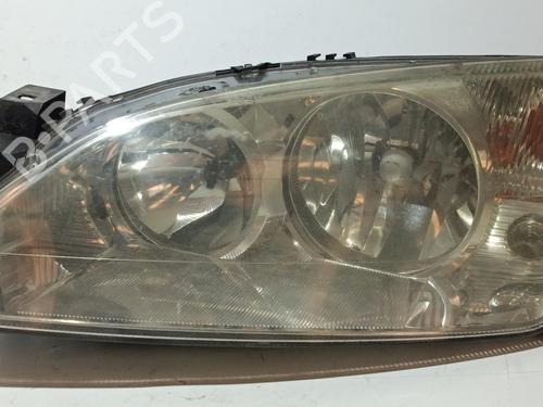 Used Left headlight FORD MONDEO III Saloon (B4Y) [2000-2007]  21017129
