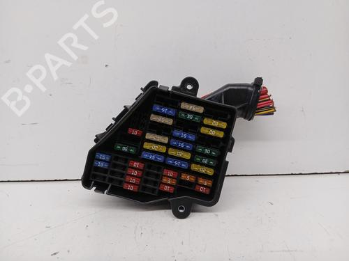 Used Fuse box AUDI A4 B6 (8E2) 2.0 (130 hp) 27840079