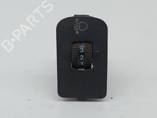 Forlygtekontakt FIAT DUCATO Bus (244_) 2.8 JTD (128 hp) 31671615